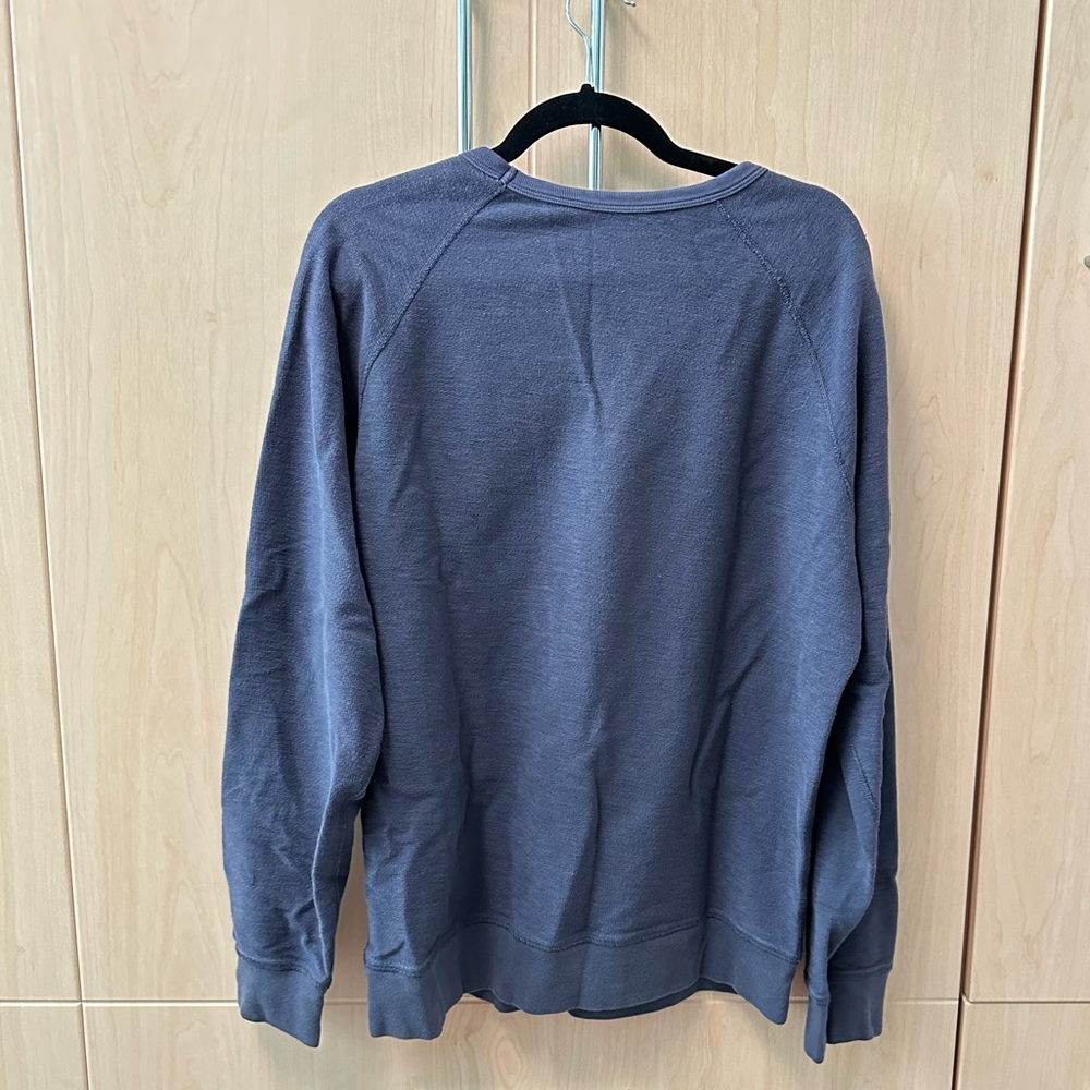 Original Everlane Raglan French Terry Sweatshirt - Picture 2 of 3
